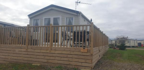 3 Bed New Lodge - 7 Lakes Country Park DN17